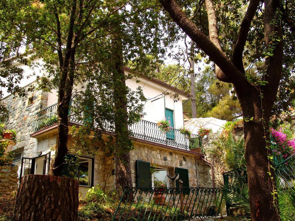 Pretty White House Villa Monterosso al Mare Exterior photo