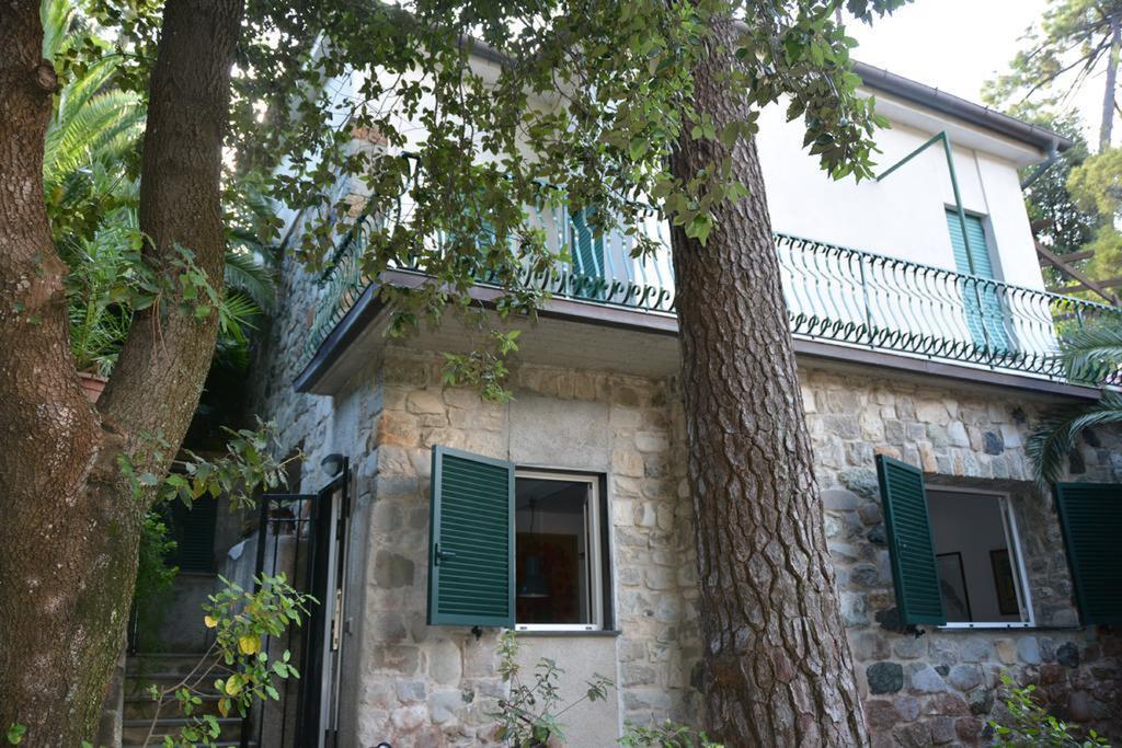 Pretty White House Villa Monterosso al Mare Exterior photo